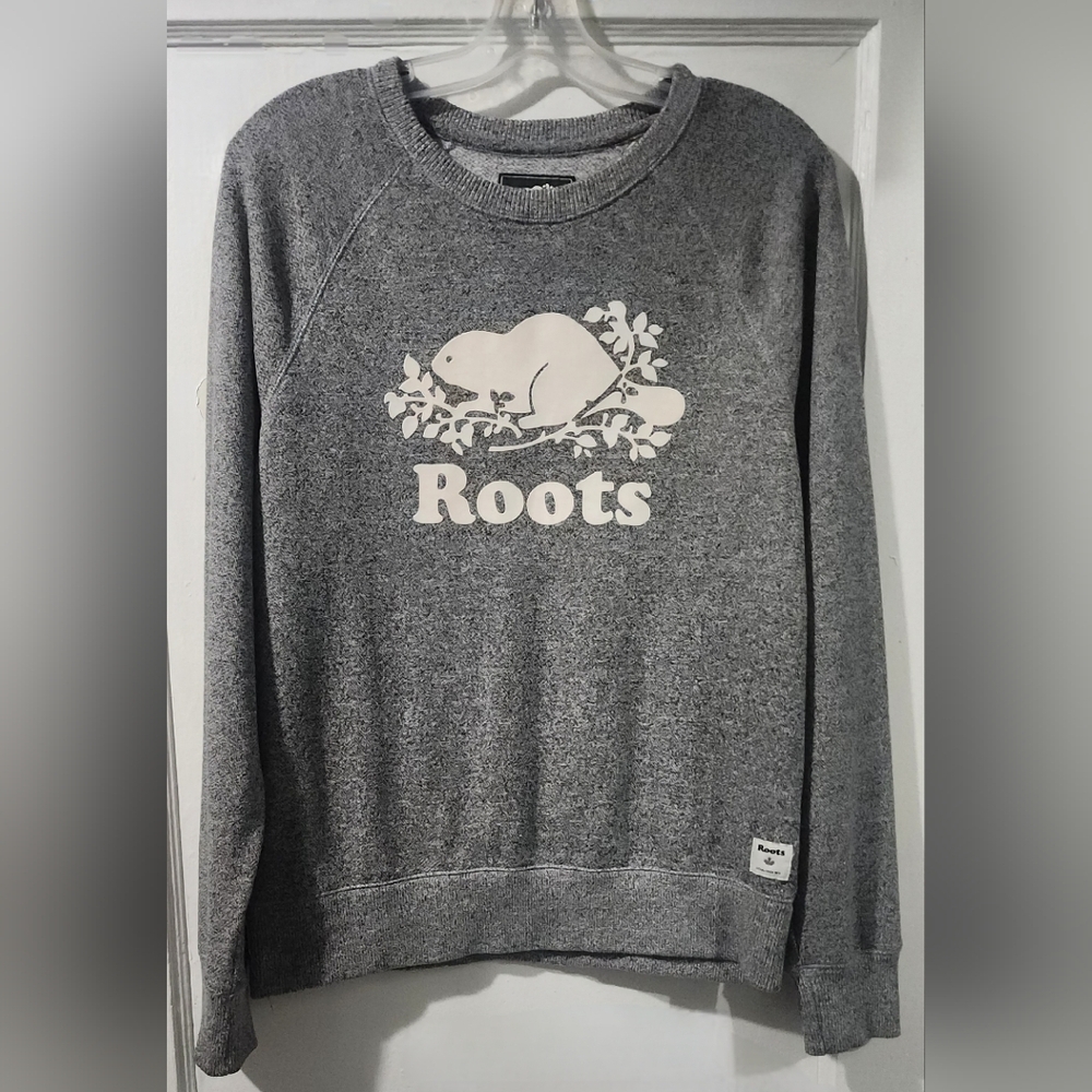 🌷Roots Salt and Pepper Signature Crewneck Sweater🌷size: M